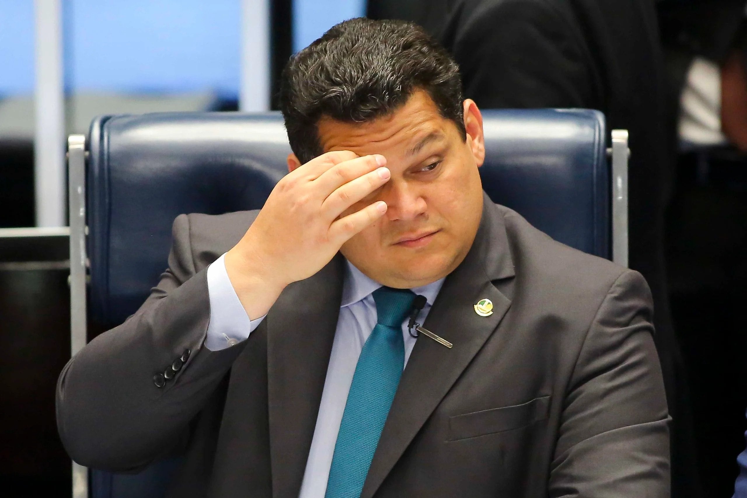 Fim da 6x1: Um silêncio incômodo no Senado | Outras Palavras